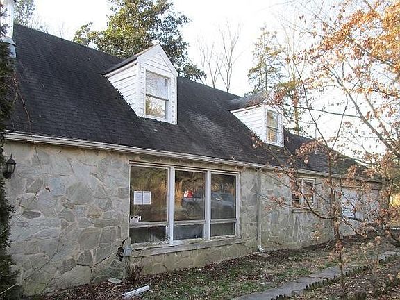 2nd image of 66 Barnes Corner Rd