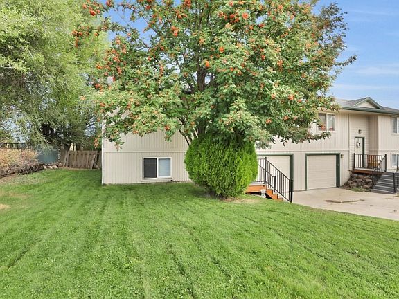 2nd image of 15313 E Mission Ave