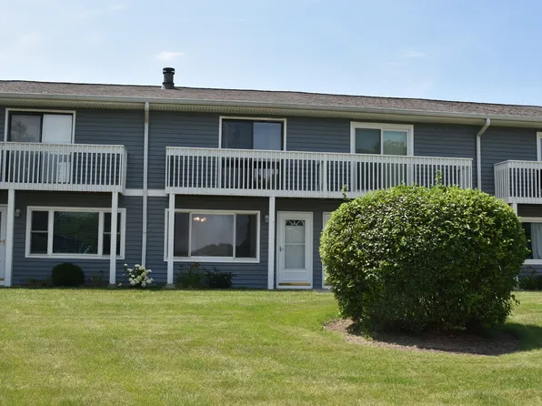 34228 N Birch Ln #27C, Gurnee, IL 60031