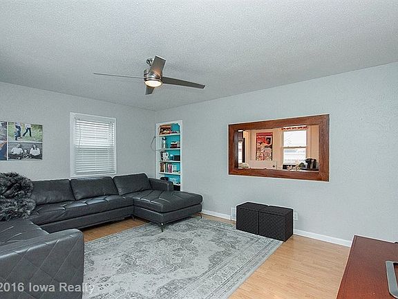 2nd image of 409 S 2nd St