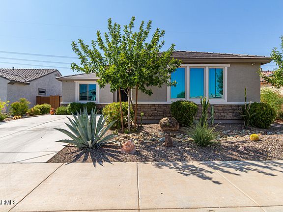 2nd image of 25973 W MATTHEW Drive