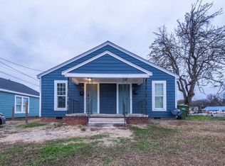 Albany St, Graham, NC 27253