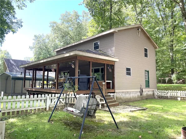 1850 Rockland Station Rd, Kennerdell, PA 16374