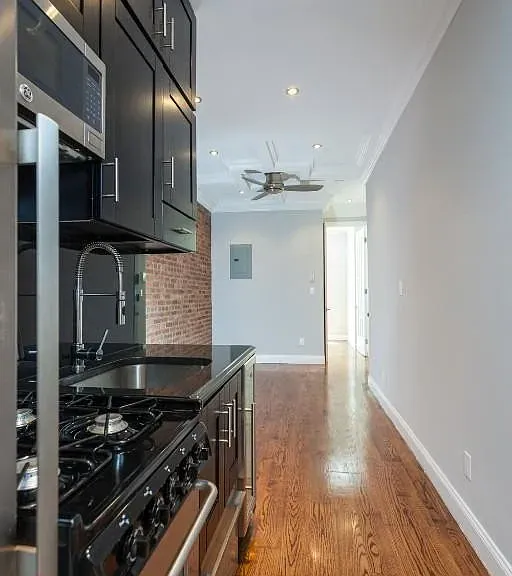 3 W 103rd St #3RFE — Photo 9