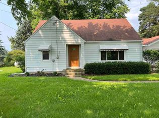 8981 E Tyler Rd, Breckenridge, MI 48615