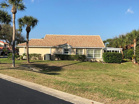 3rd image of 211 Oceanway Dr