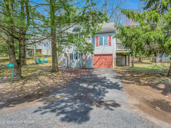 9 Rockspring Ct, Lake Harmony, PA 18624