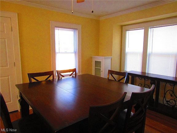 5th image of 1116 Winton Ave