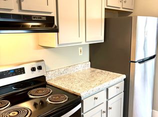 4028 N Illinois Ave APT 4, Peoria Heights, IL 61616