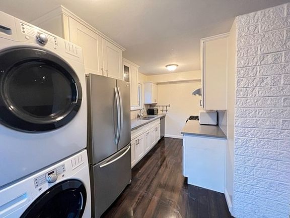 4th image of 11578 Wyoming Ave Unit 104