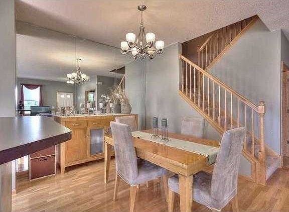 4th image of 3941 Garland Ln N