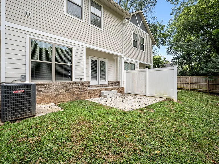 609 Lee St #B2 — Photo 37