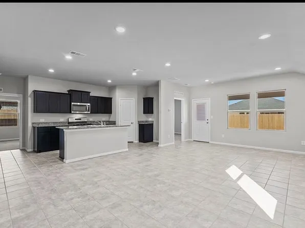 7703 Yellow Jacket Rd, Odessa, TX 79765
