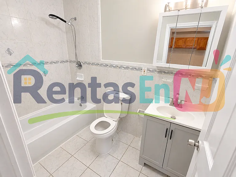 210 N 15th St #4B — Photo 5
