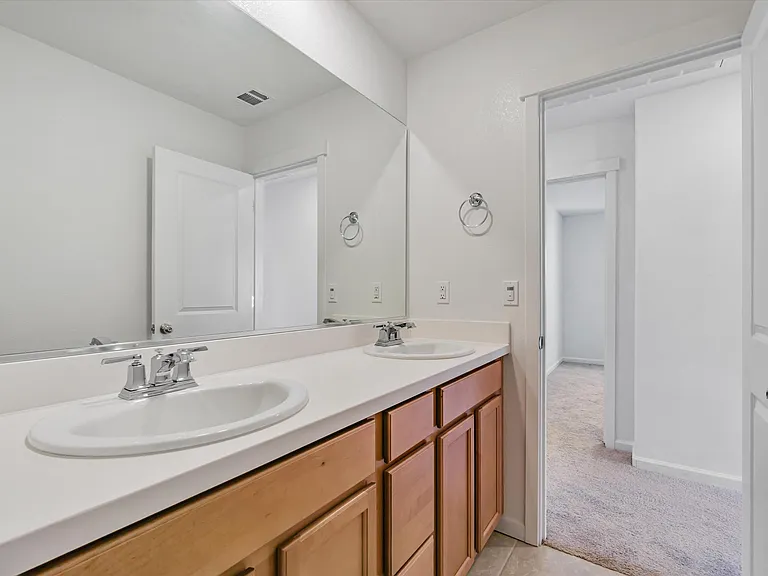 5319 Hames Valley Ln — Photo 21