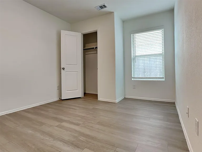 26815 Wilderye Cove Ln — Photo 11