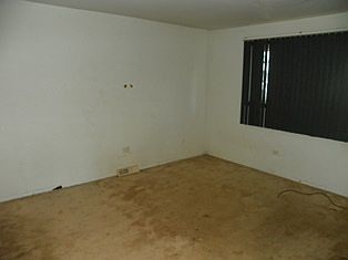 5th image of 453 Blackstone Ave