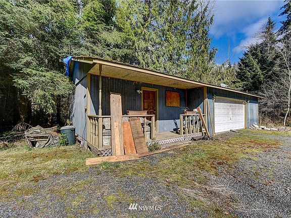 2nd image of 22923 N River Dr