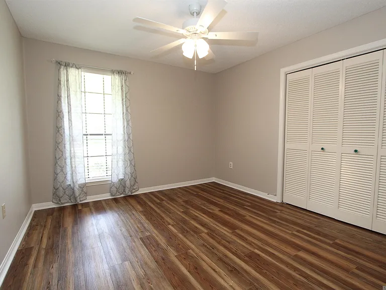 4837 Front Royal Dr — Photo 15