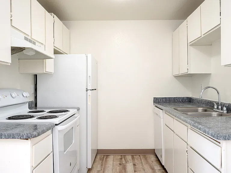 Sedona | Kitchen