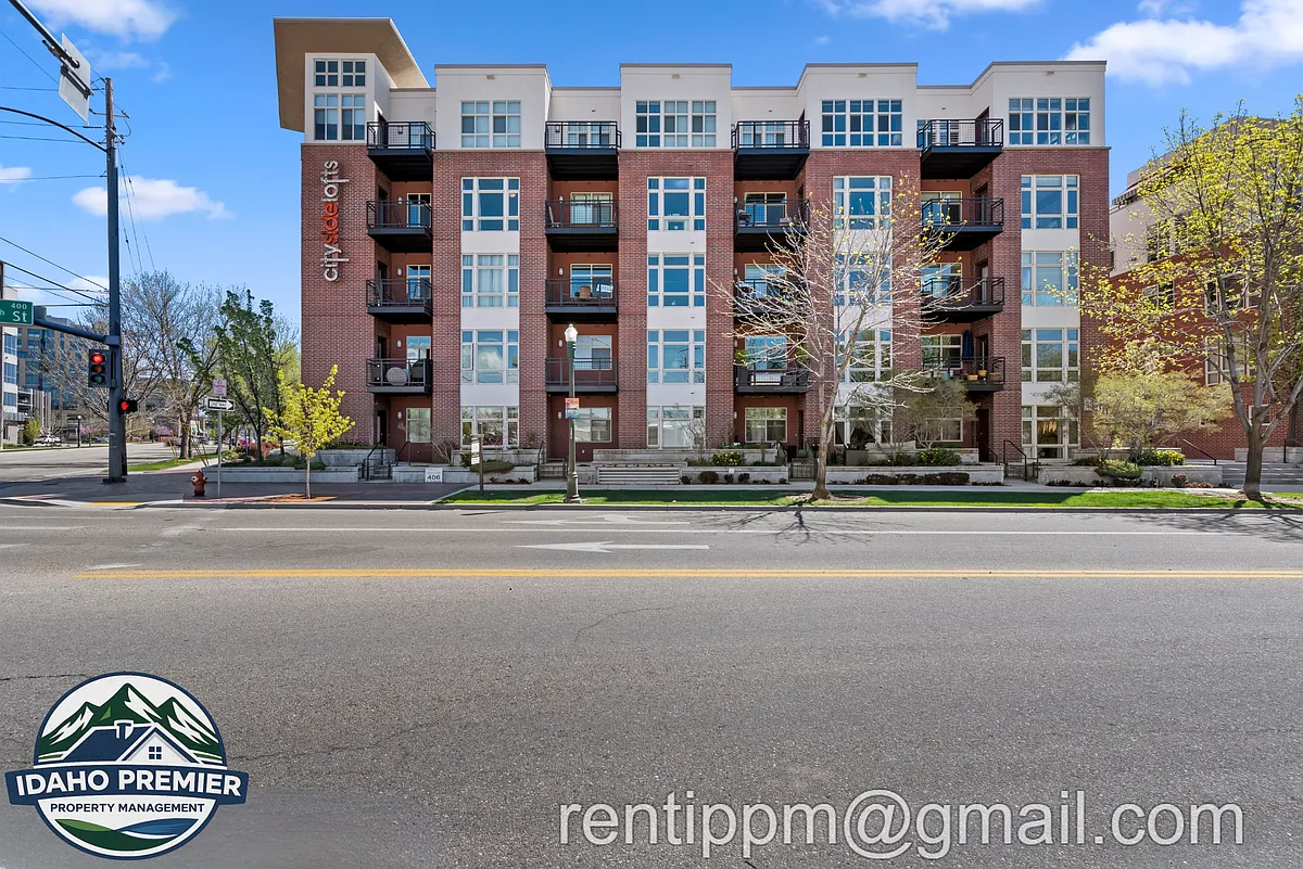 Building Photo - 406 S 13th St #104