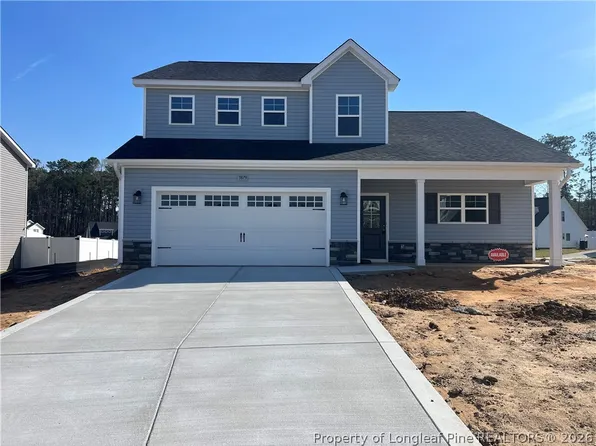 3879 Blackhills Rd, Fayetteville, NC 28311