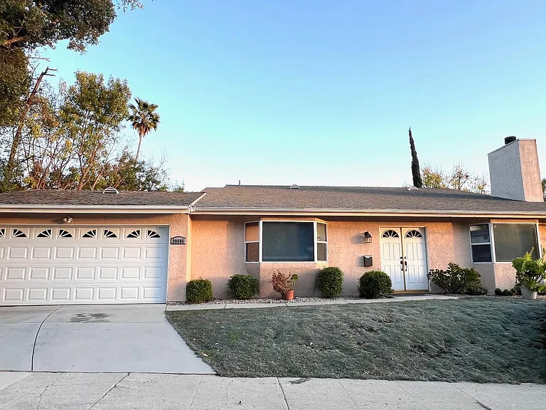 20606 Clark St — Photo 1