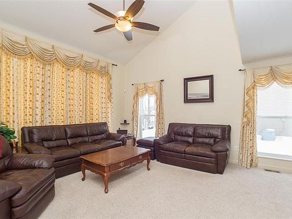 5th image of 5500 Sagewood Dr