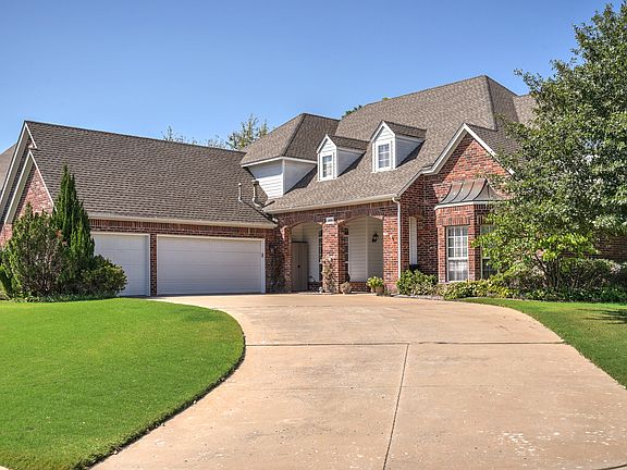 2nd image of 4000 W Twin Oaks Pl