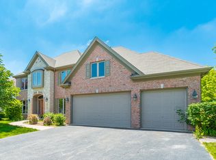 373 Violet Ln, Batavia, IL 60510