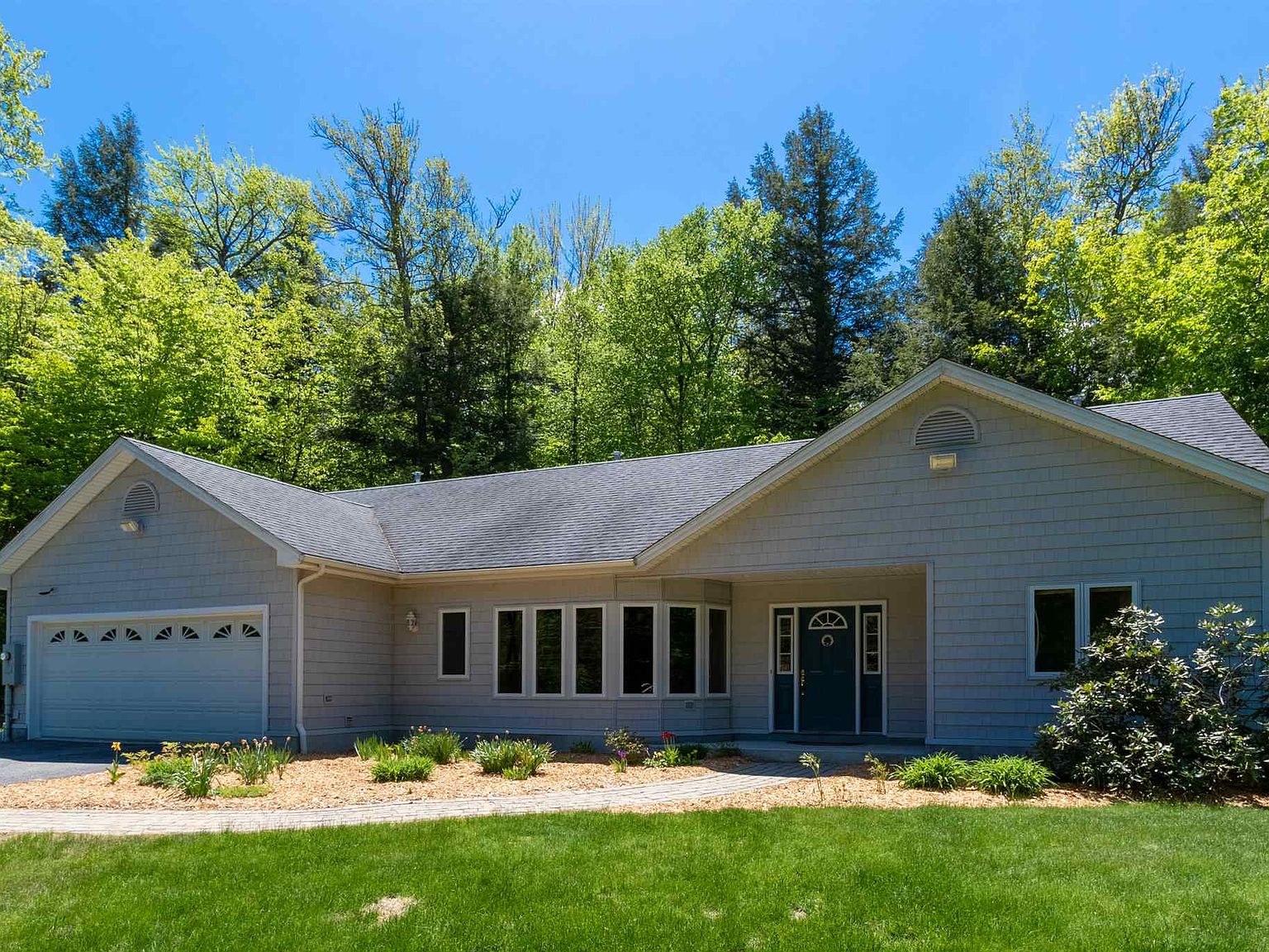 10 Todd Hill Road, Winhall, VT 05340 | Zillow