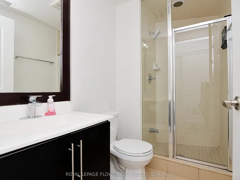 330 Burnhamthorpe Rd W #1902 — Photo 19