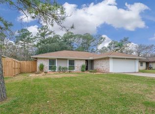 16930 Creek Line Dr, Friendswood, TX 77546