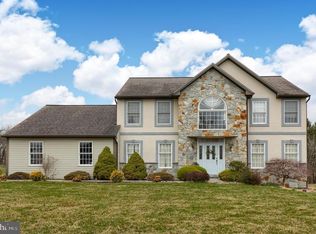 139 Ziegler Rd, Leesport, PA 19533