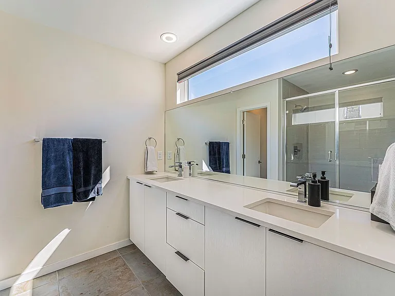 3402 W 18th Ave — Photo 29