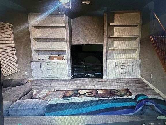 3rd image of 3231 Sutton Rd