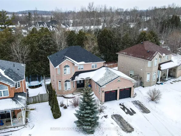 2022 Wilson St, Innisfil, ON L9S 4Y2