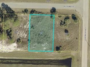 936 Ardmore St, Lehigh Acres, FL 33974