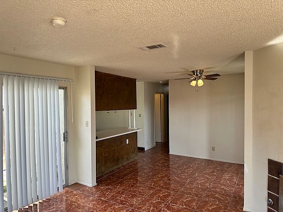 4th image of 2583 Gareth Cir