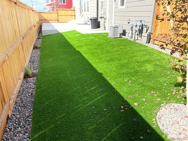6302 N Fulton St — Photo 29