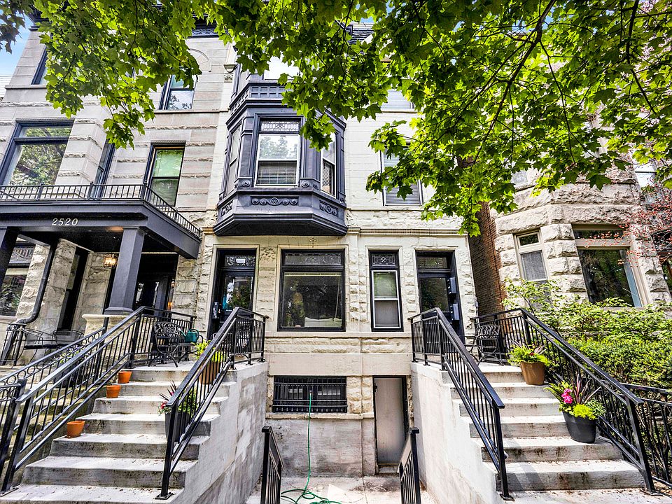 1st image of 2522 N Burling St #2