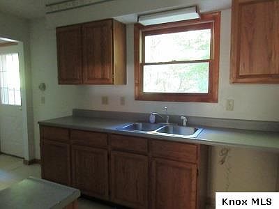 4th image of 2414 Apple Valley Dr