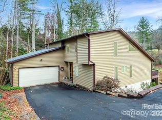 3437 Hebron Rd, Hendersonville, NC 28739