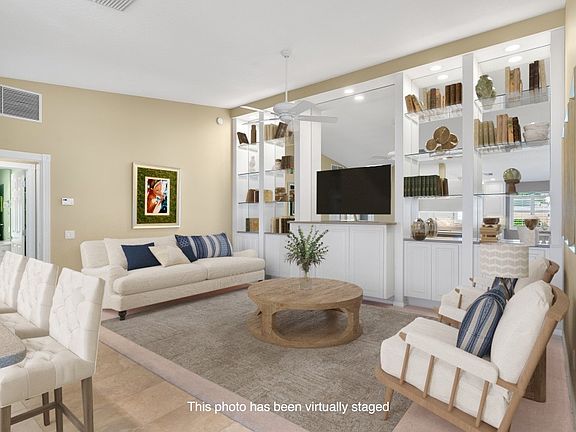 3rd image of 4952 Corsica Sq