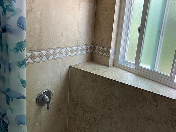 5th image of 4321 Inglewood Blvd APT 8