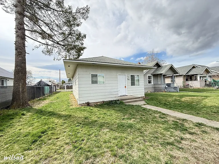 1112 Jefferson Ave — Photo 15