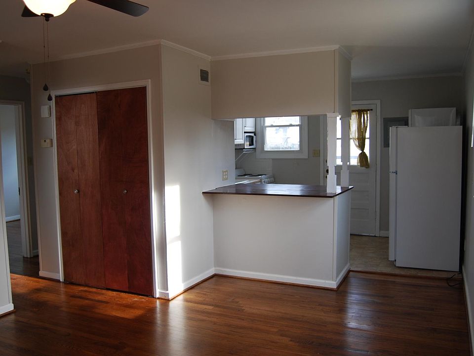 1st image of 620 N Tremont Dr