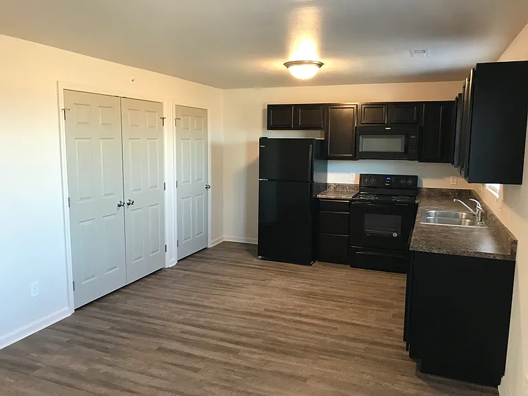 Parkside Manor Apartmens — Photo 23
