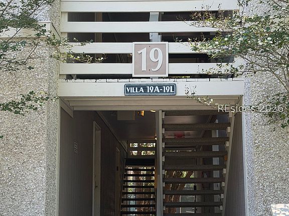 2nd image of 45 Folly Field Rd APT 19E