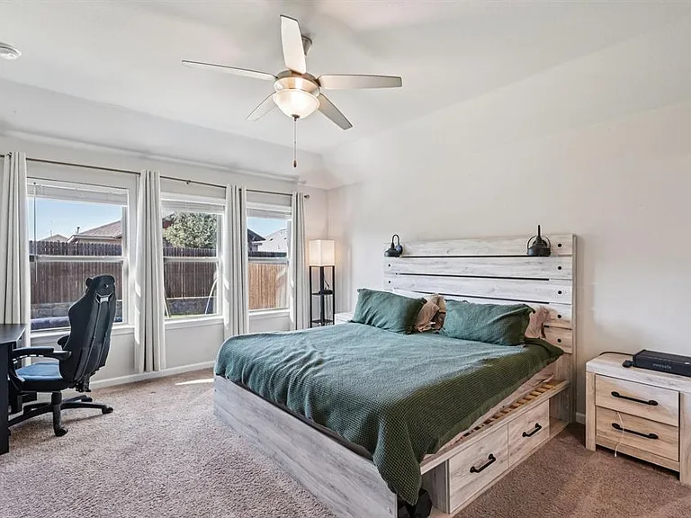 312 Scenic Point Dr — Photo 21